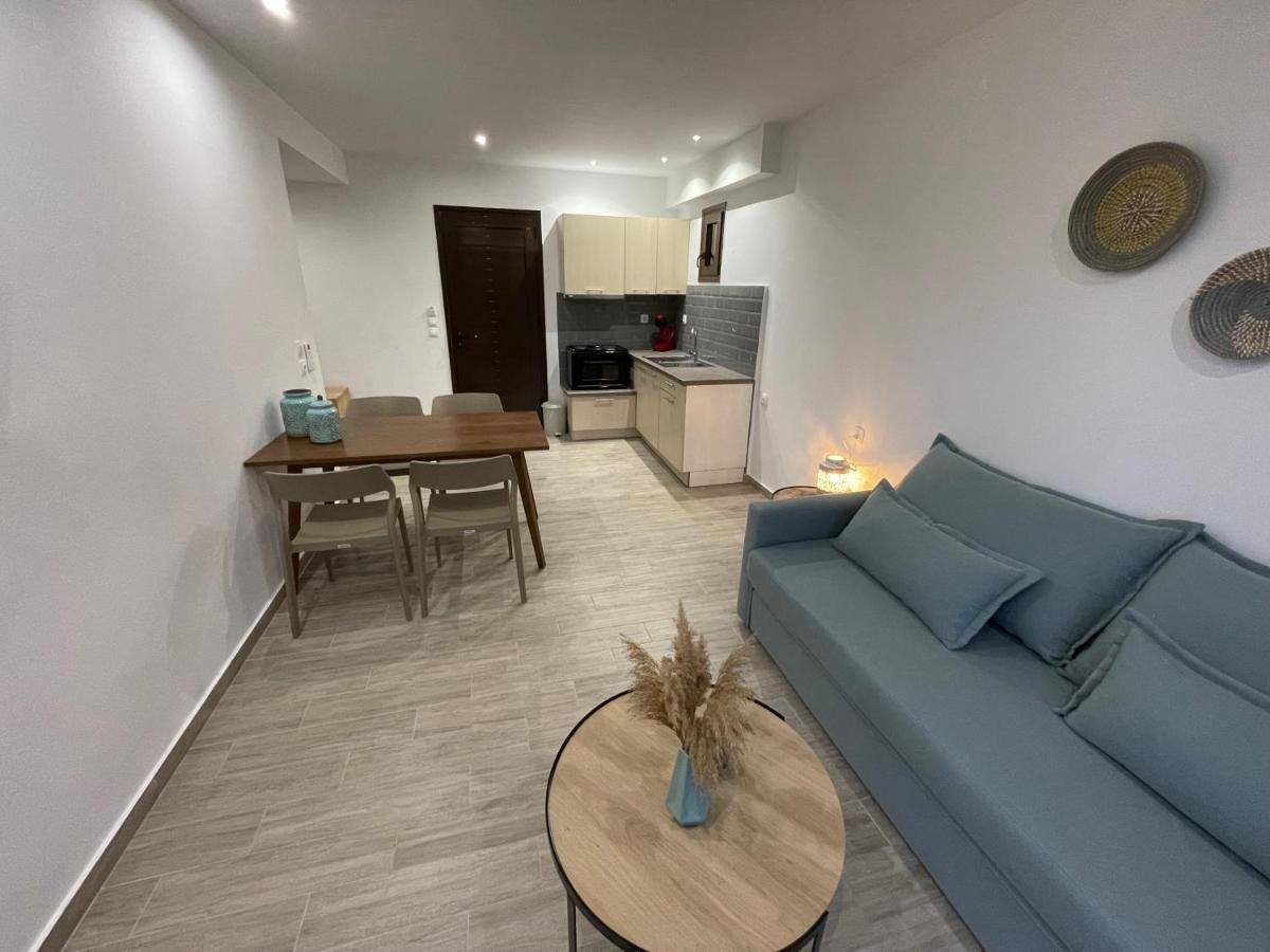 Golden Evelyn Aparthotel Агия Параскеви Екстериор снимка