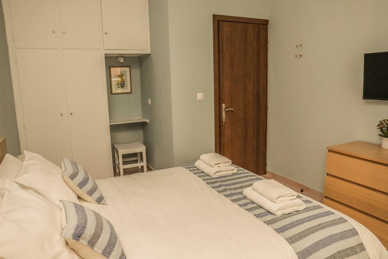 Golden Evelyn Aparthotel Агия Параскеви Екстериор снимка